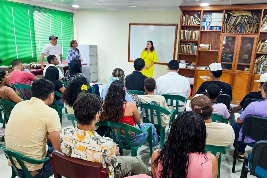 Frente Amplio Caribe impulsa formación de líderes juveniles del Magdalena.