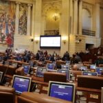 Senado hunde nuevamente proyecto para reducir salarios de congresistas.