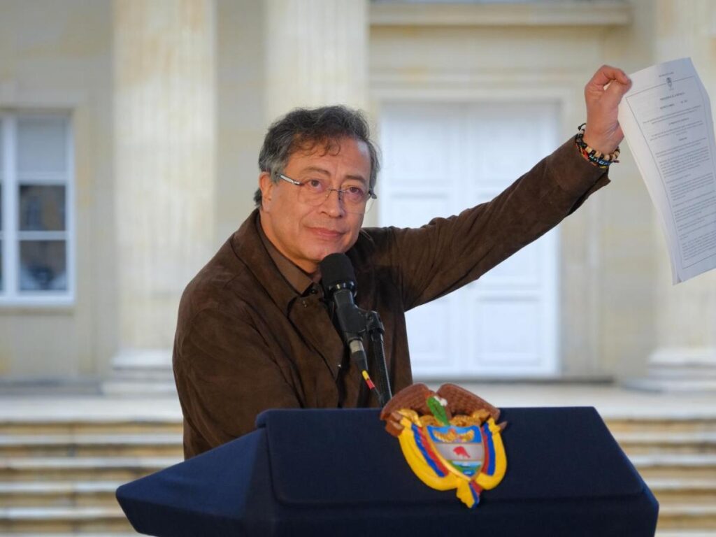 “La desclasificación de los archivos del DAS comienza ahora”: Presidente Petro